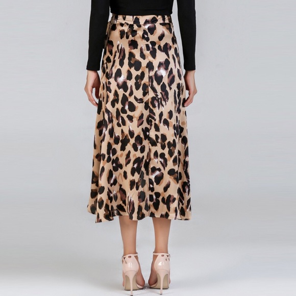 1 Left! Leopard Printed Midi Tie Wrap Around Skirt - Picture 2 of 8